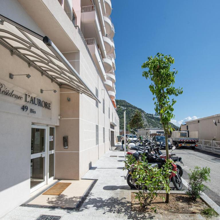 Frontière avec Monaco - Balcon avec vue mer - Parking - DO - Appartement - 41