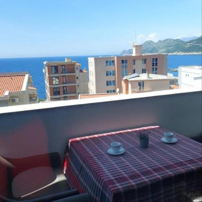 Top Apartments - Apartment - 13