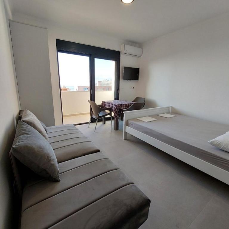 Top Apartments - Apartment - 1