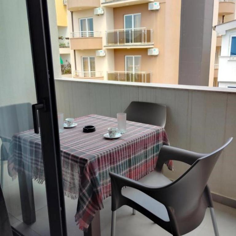 Top Apartments - Apartment - 24