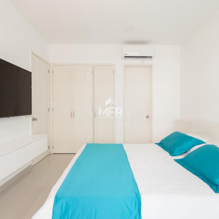Morros Ultra, Beachfront & 2 Bedrooms by Inmobiliaria MFR - Two-Bedroom Apartment - 3
