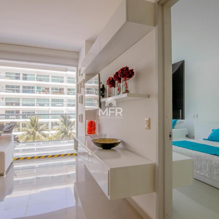 Morros Ultra, Beachfront & 2 Bedrooms by Inmobiliaria MFR - Two-Bedroom Apartment - 10