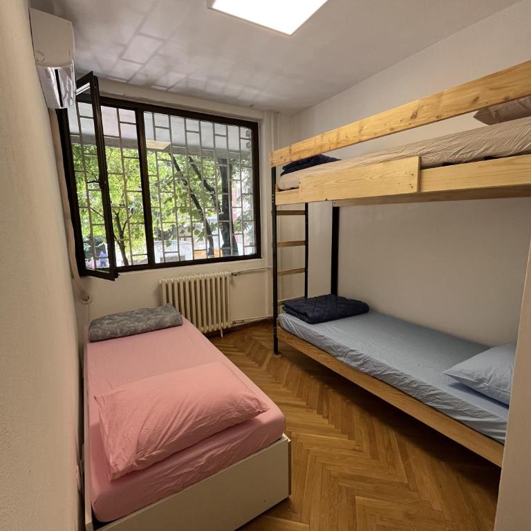Chillton hostel - Triple Room with Private Bathroom - 12