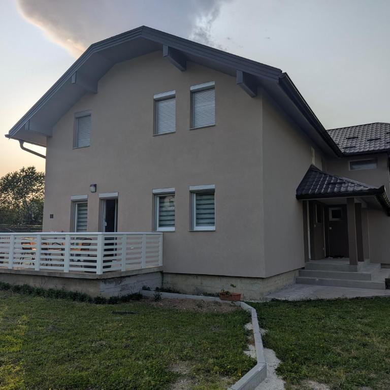 Apartman Harmony - Pritoka Bihac - Two-Bedroom Apartment - 2