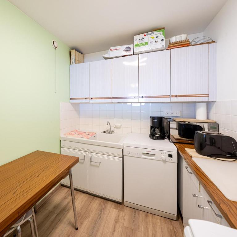 Appart. confort 6 pers, balcon sud, pied des pistes - Two-Bedroom Apartment - 2