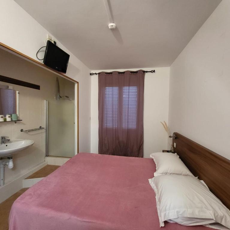 Hotel Les Rosiers - Chambre Double - Vue sur Jardin - 2