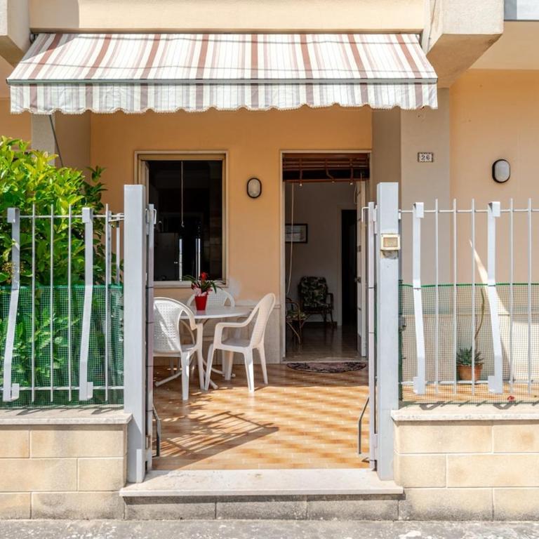 S Maria Al Bagno La tua casa vicino al mare - Three-Bedroom Apartment - 25
