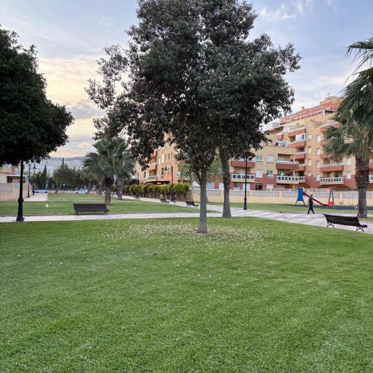 Apartamento Aguadulce Playa Torrequebrada - Apartamento de 2 dormitorios con vistas al mar - 18