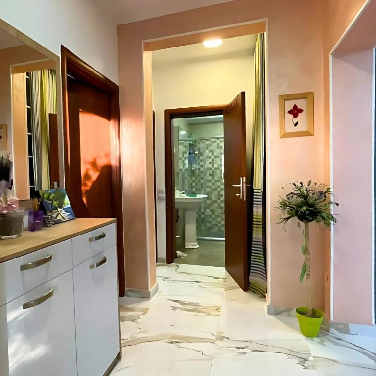 Tivat Garden Apartments - Near Airport & Beach, Quiet Stay - Apartman sa 2 Spavaće Sobe - 40