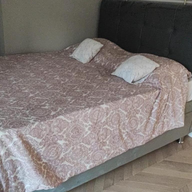 The city spot - One-Bedroom Apartment - 3