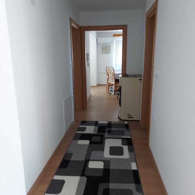 Apartman Aldina - Two-Bedroom Apartment - 5