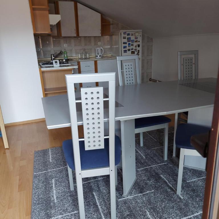 Apartman Aldina - One-Bedroom Apartment - 9