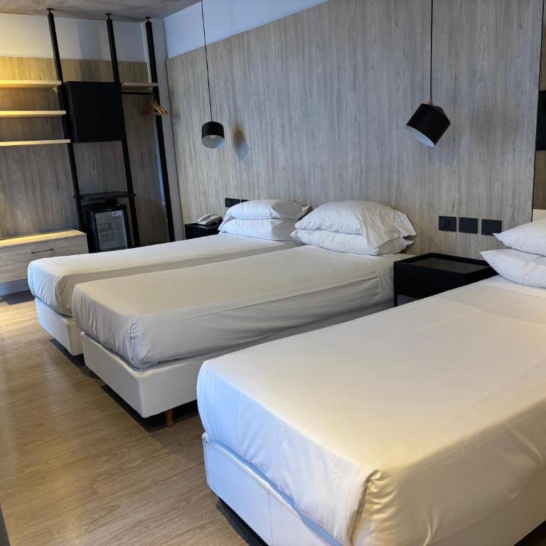 Krista Boutique Hotel - Deluxe Triple Room - 6