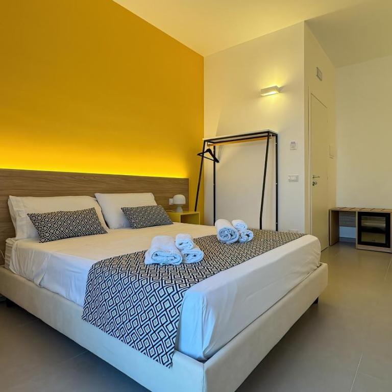 Tevergad Premium Rooms - Camera Tripla Luxury - 1