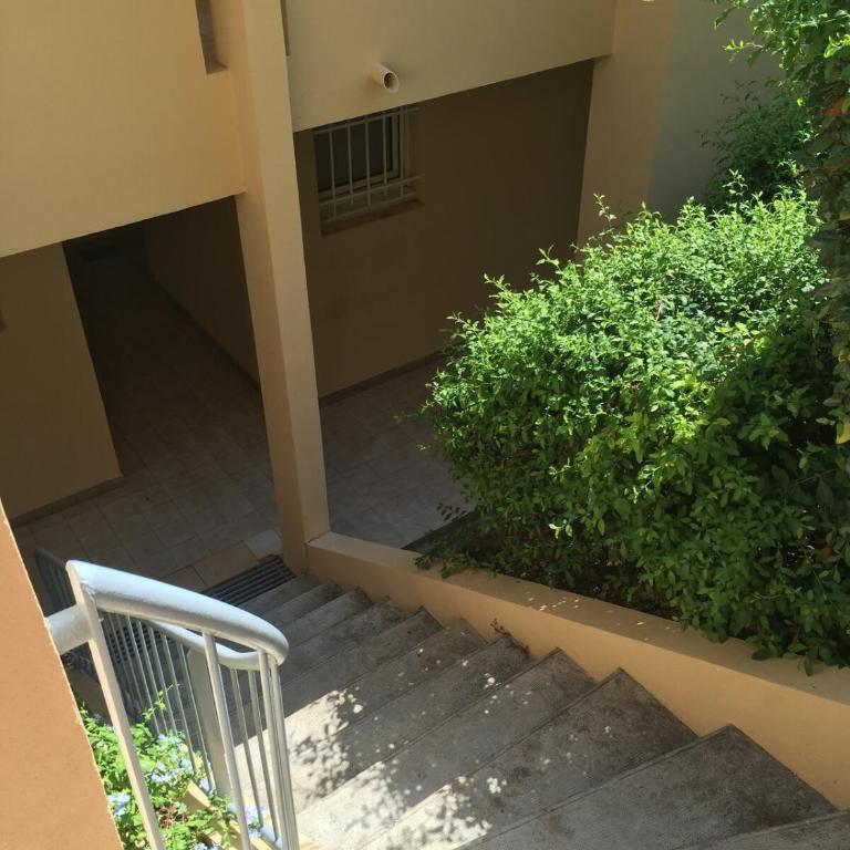 Antibes, Agreable appartement familiale en Rez de Jardin -2 piscines&tennis - Appartement 1 Chambre - 7