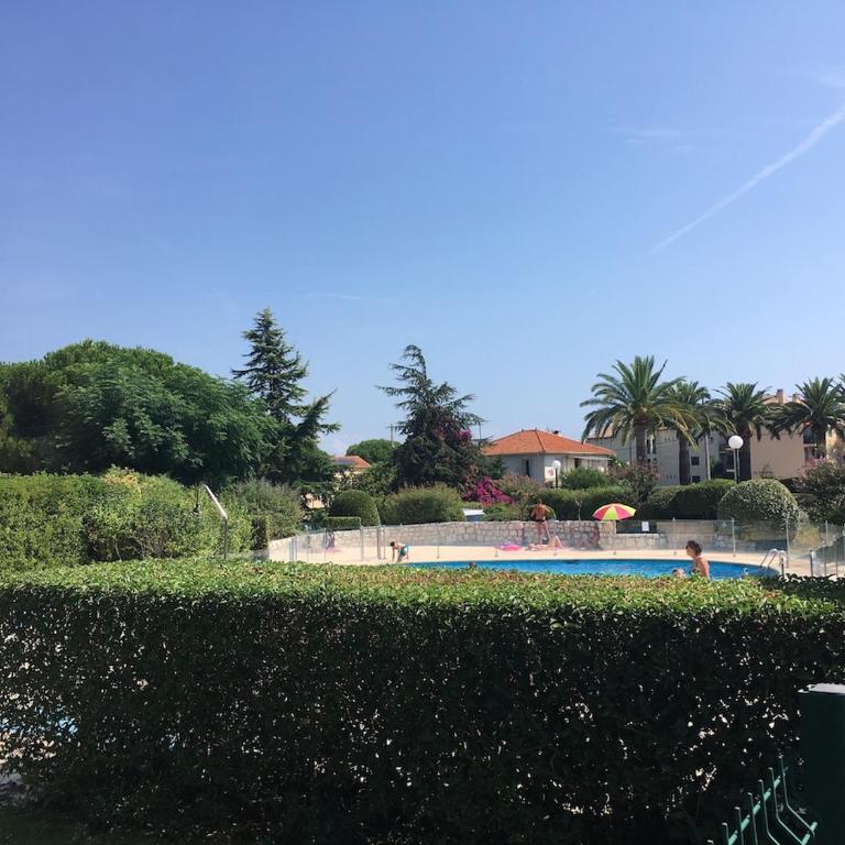Antibes, Agreable appartement familiale en Rez de Jardin -2 piscines&tennis - Appartement 1 Chambre - 9