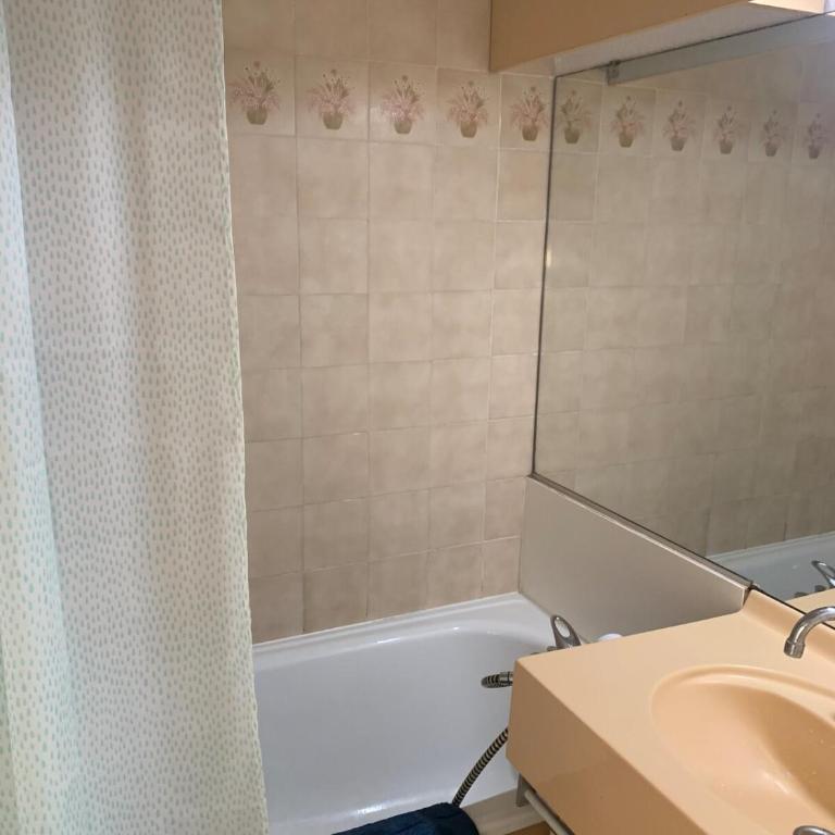 Antibes, Agreable appartement familiale en Rez de Jardin -2 piscines&tennis - Appartement 1 Chambre - 14
