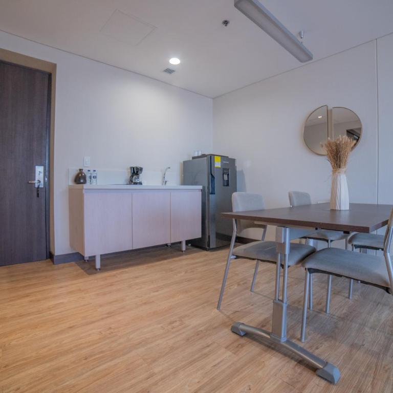 SHG Liv Zona G Hotel - Suite Deluxe - 12