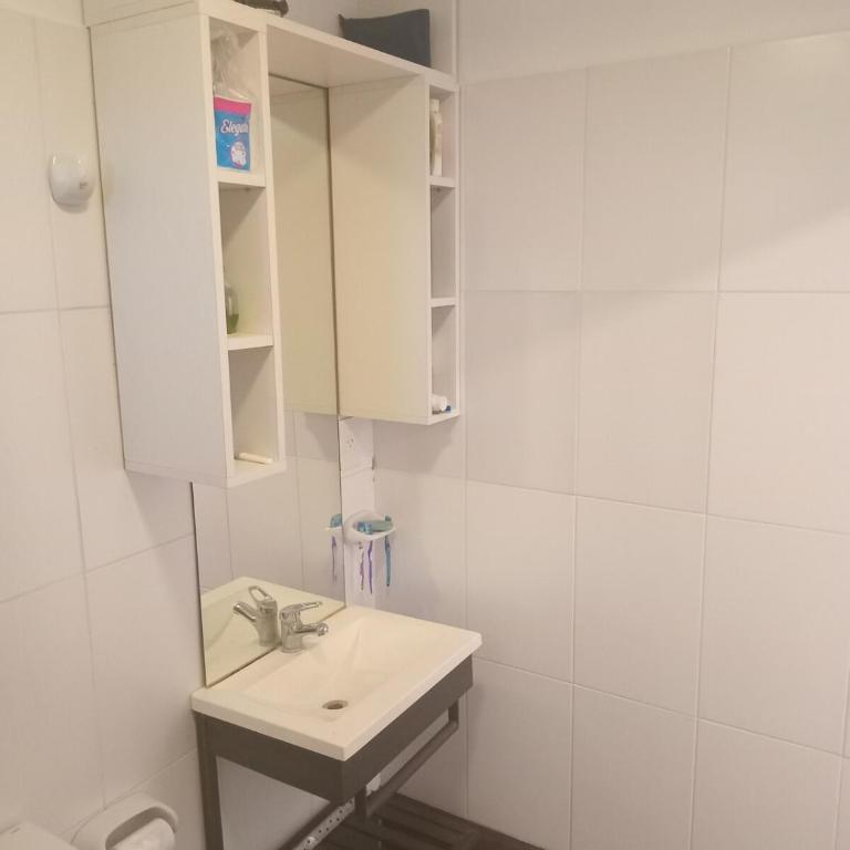 Container House by the River and Park - Apartamento de 2 dormitorios - 23