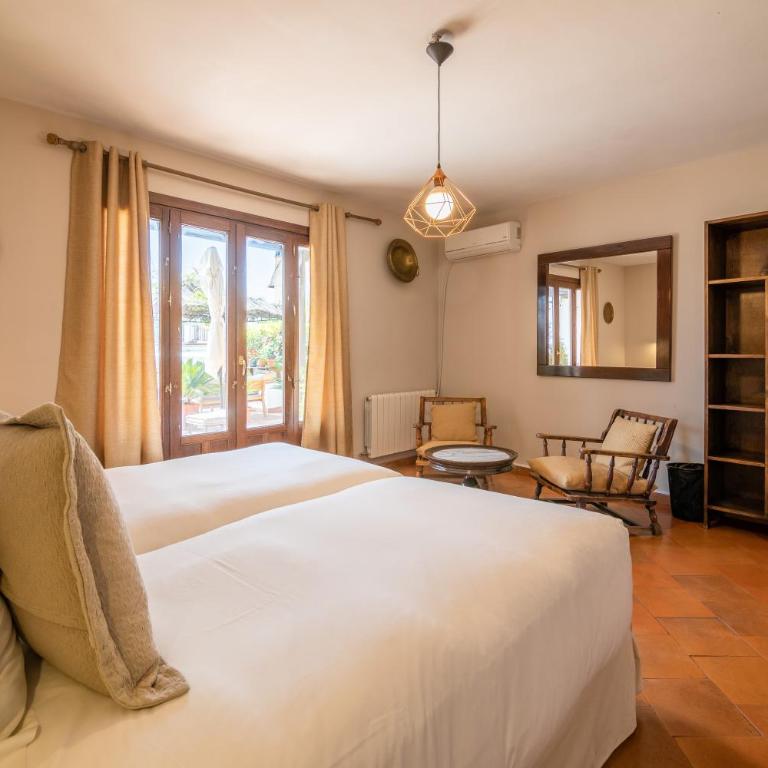 Casa Bombo - Twin Room with View to the Alhambra - 5