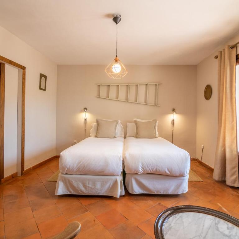 Casa Bombo - Twin Room with View to the Alhambra - 3