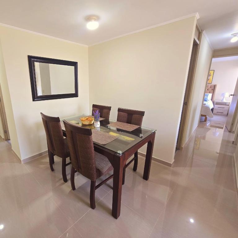Apartamento Premium frente a Universidad San Marcos para 4 pers en lima - Three-Bedroom Premium Apartment with Balcony - 2