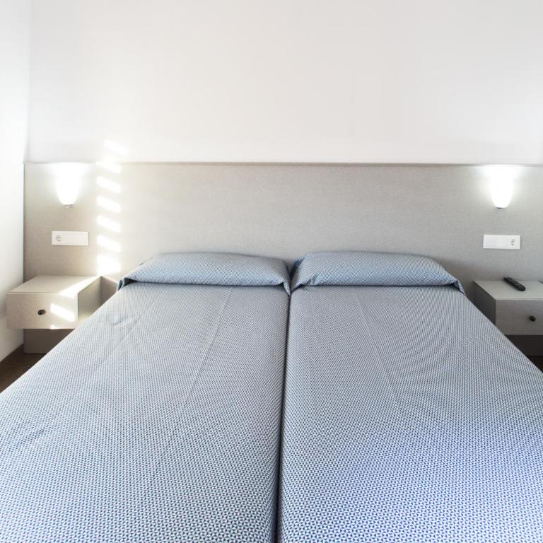 Hostal Drassanes - Habitación Doble - 2 camas - 9