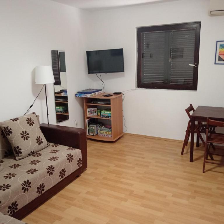 Vesela vila - Apartman sa 3 Spavaće Sobe - 19
