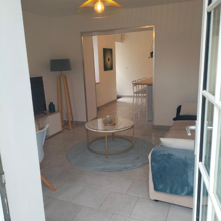 Appartement avec cour privée - Appartement - 7
