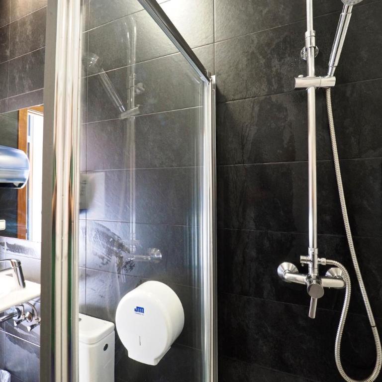 Pensión Peiró - Habitación Individual con baño compartido - 7
