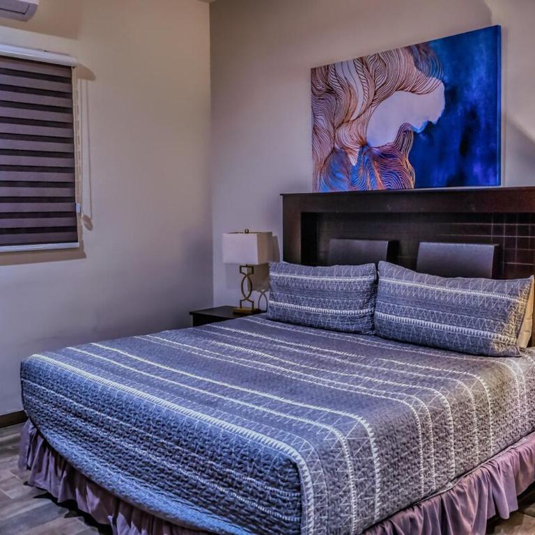 Private pool Modern Home - Casa con 1 dormitorio - 81