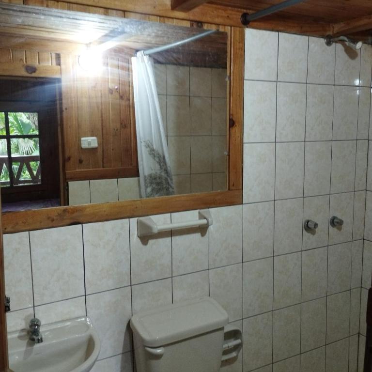 Casa Cucuya - Habitación Doble con baño privado - 2 camas - 4