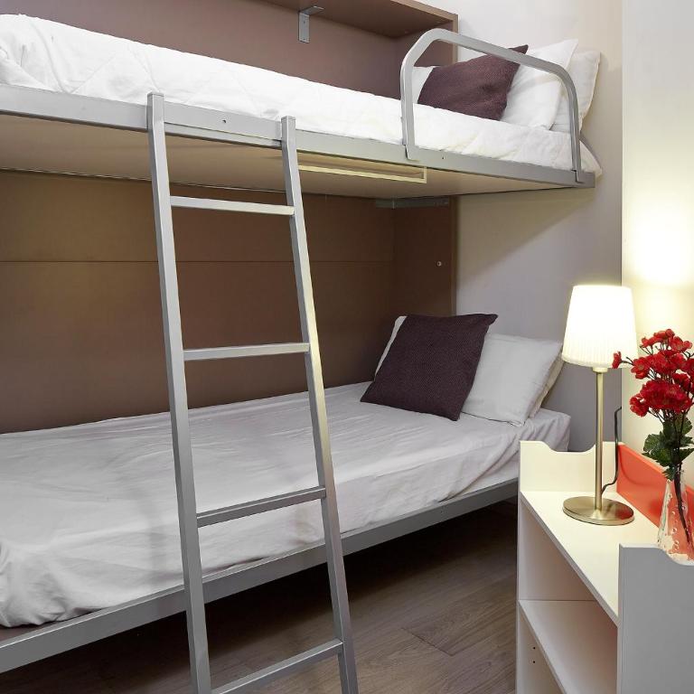 BruStar Gotic-Centric - Chambre Familiale - 2