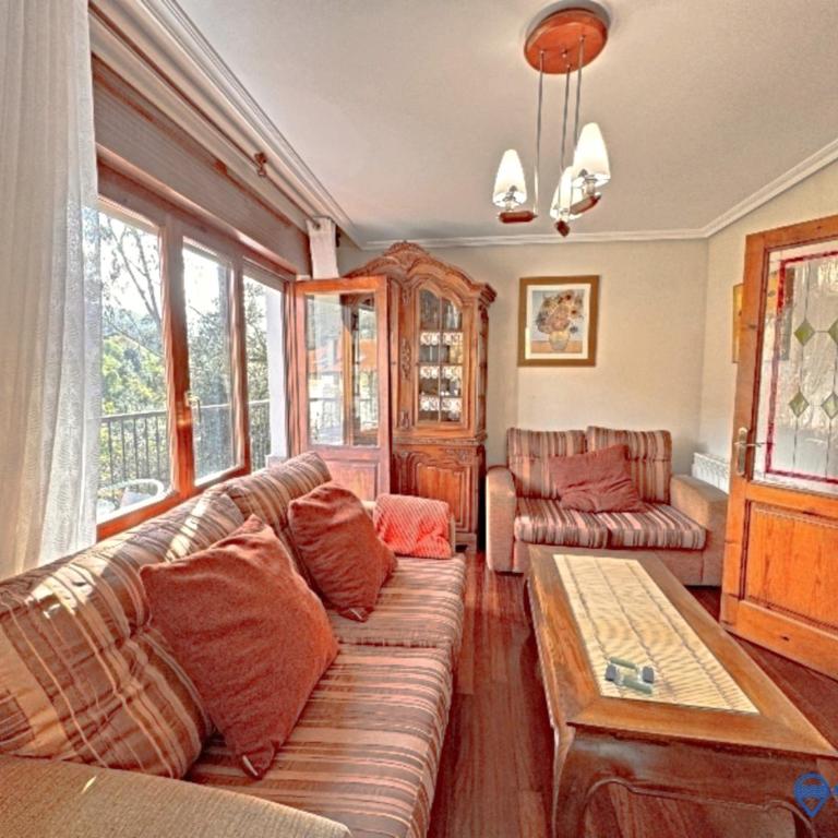 Cuetu el Tornu - Two-Bedroom House - 4