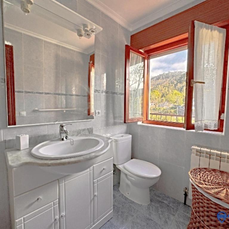 Cuetu el Tornu - Two-Bedroom House - 7