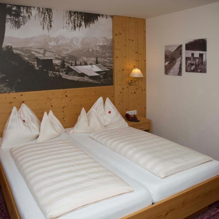 Landhotel Föhrenhof Ellmau - Standard Doppelzimmer - Hauptgebäude - 1