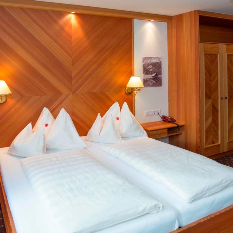 Landhotel Föhrenhof Ellmau - Standard Doppelzimmer - Hauptgebäude - 7