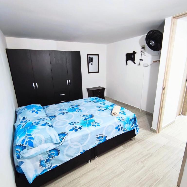 Espectacular Apartamento VIP Descanso Huilense - Apartamento de 3 dormitorios - 21