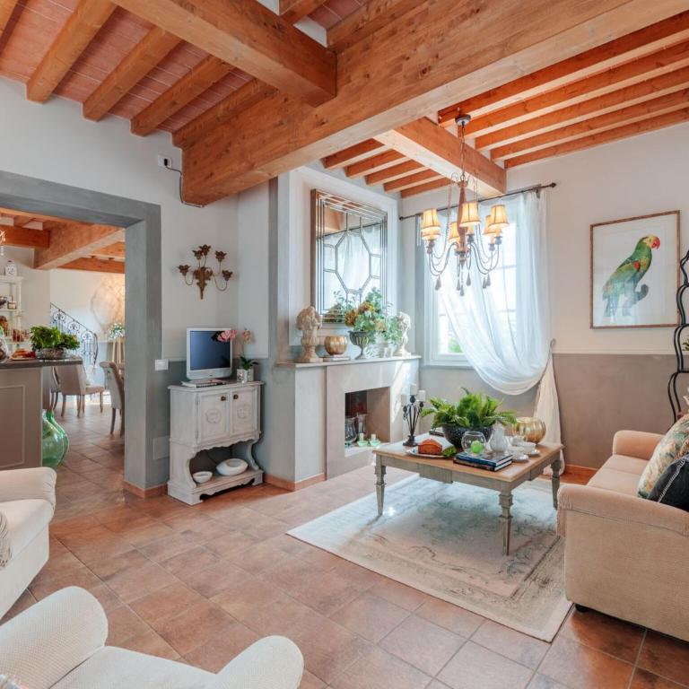 Villa in Lucca with Jacuzzi and Wine Tours - Villa con 4 Camere da Letto - 25