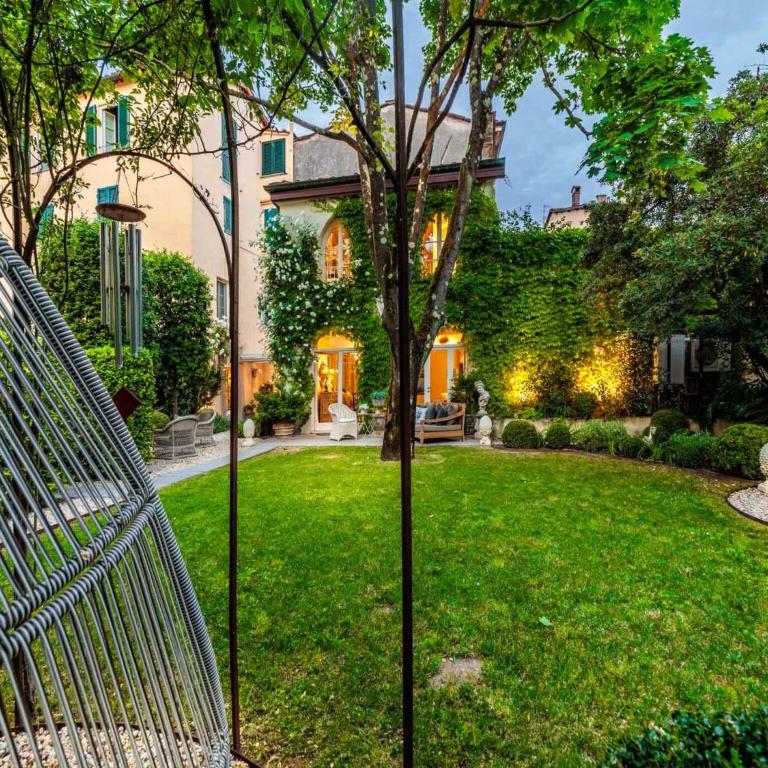 Apartment in Lucca near Via Fillungo - Two-Bedroom Apartment - 85