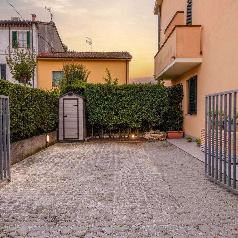 Apartment in Lucca near Historic City Walls - Appartamento con 1 Camera da Letto - 1