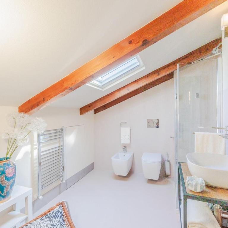 Penthouse in Lucca with Dome Views - Three-Bedroom Apartment - 47
