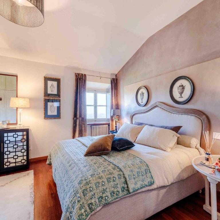 VILLA IL CASTELLO Vibrant Sanctuary of Enchanting Colours - Villa con 6 Camere da Letto - 64