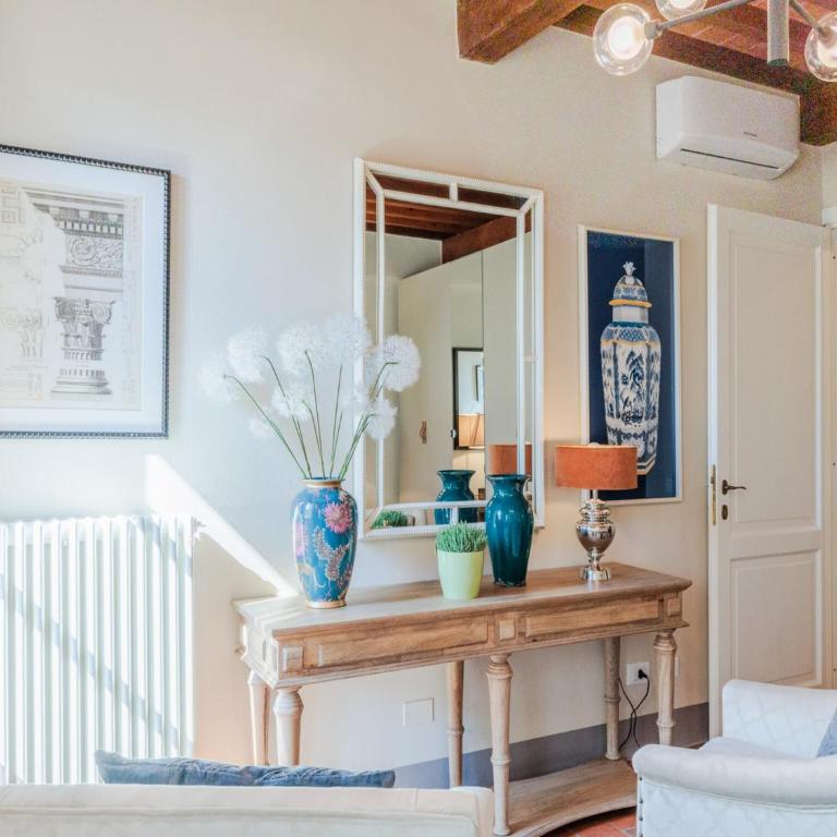 Penthouse in Lucca with Dome Views - Three-Bedroom Apartment - 37
