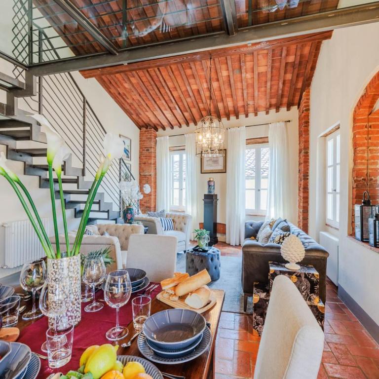 Penthouse in Lucca with Dome Views - Three-Bedroom Apartment - 21