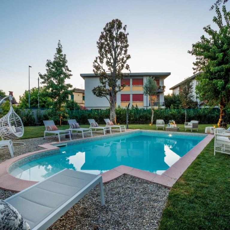 Villa in Lucca near Historic Walls - Villa con 6 Camere da Letto - 15