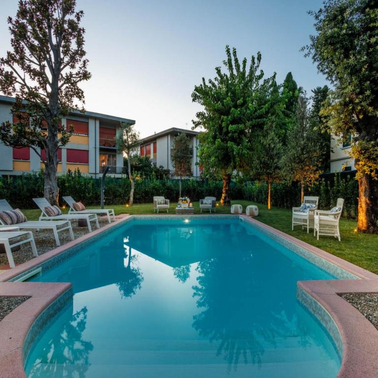 Villa in Lucca near Historic Walls - Villa con 6 Camere da Letto - 13
