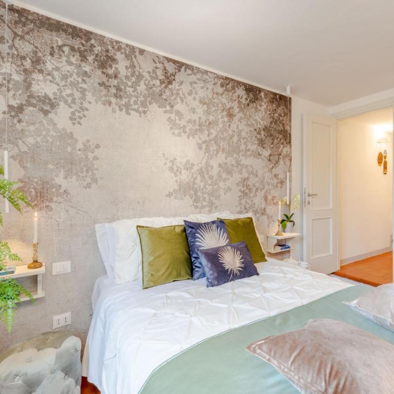 Apartment in Lucca with Piazza Views - One-Bedroom Apartment - 23