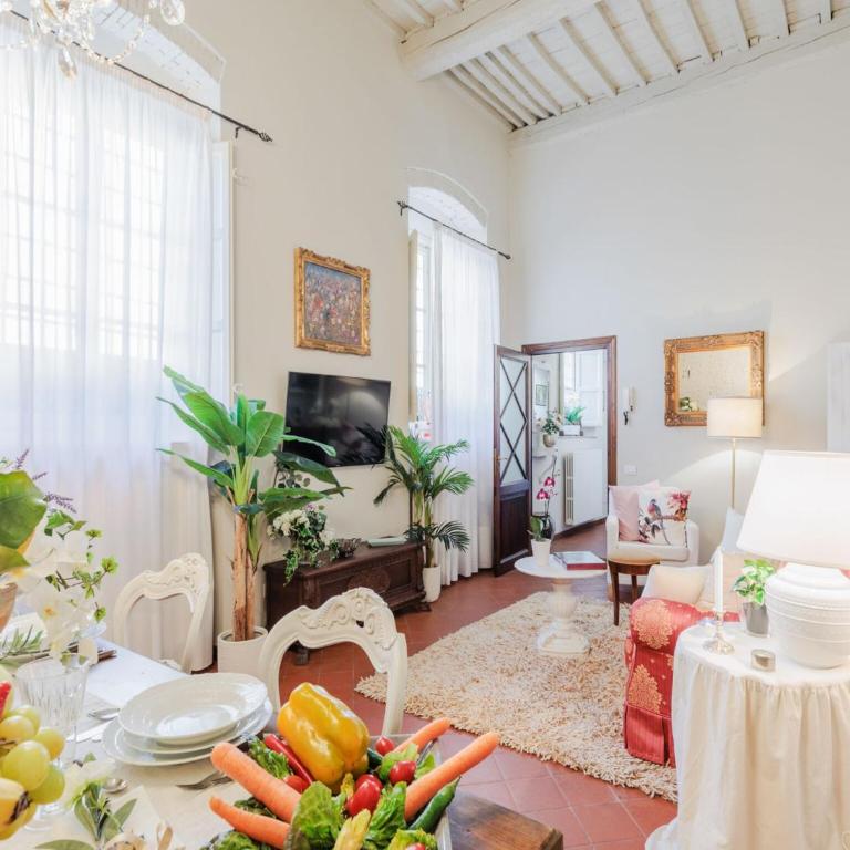 Apartment in Lucca with Private Garden - Appartamento con 2 Camere da Letto - 2