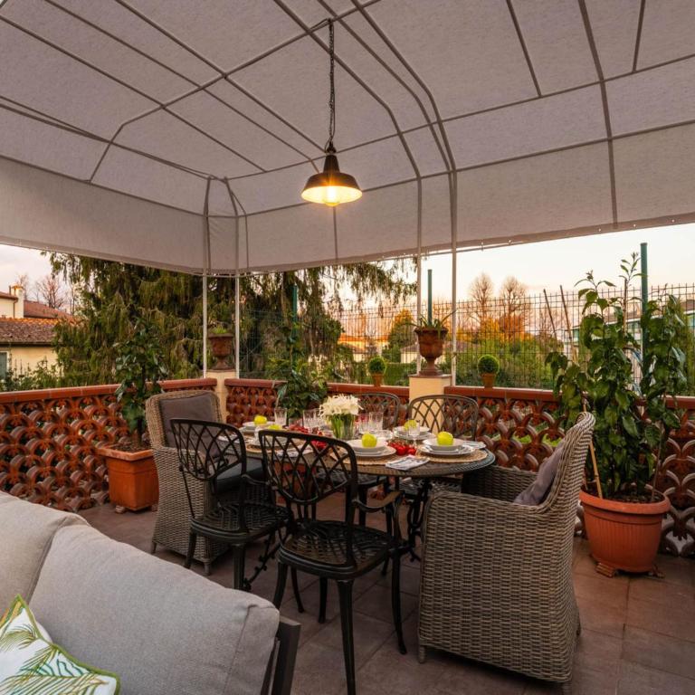 Apartment in Lucca with Terrace Views - Appartamento con 3 Camere da Letto - 54